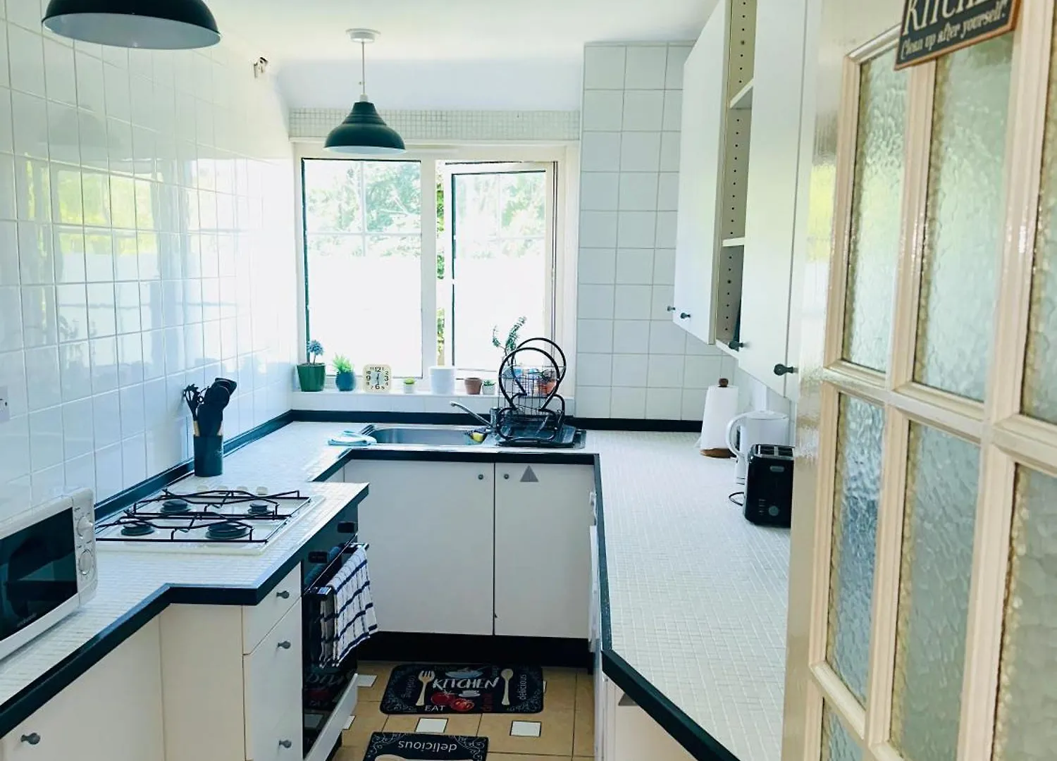 Bromley Bliss Apartment Getaway